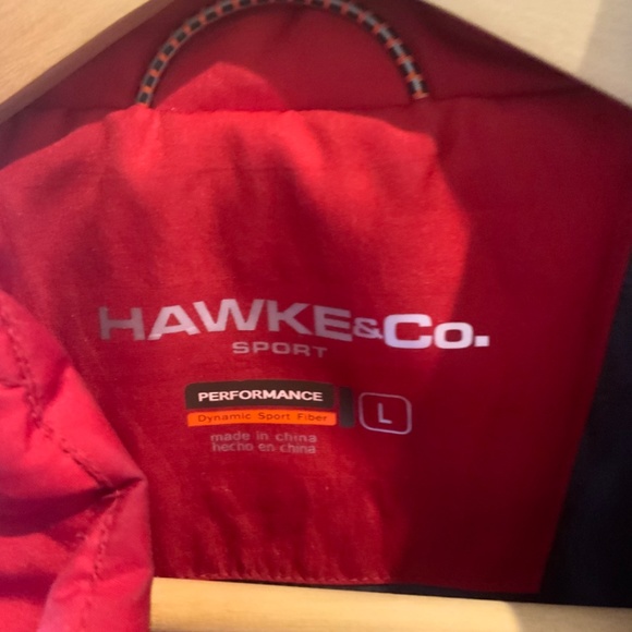 NWT red puffer vest - Picture 3 of 3